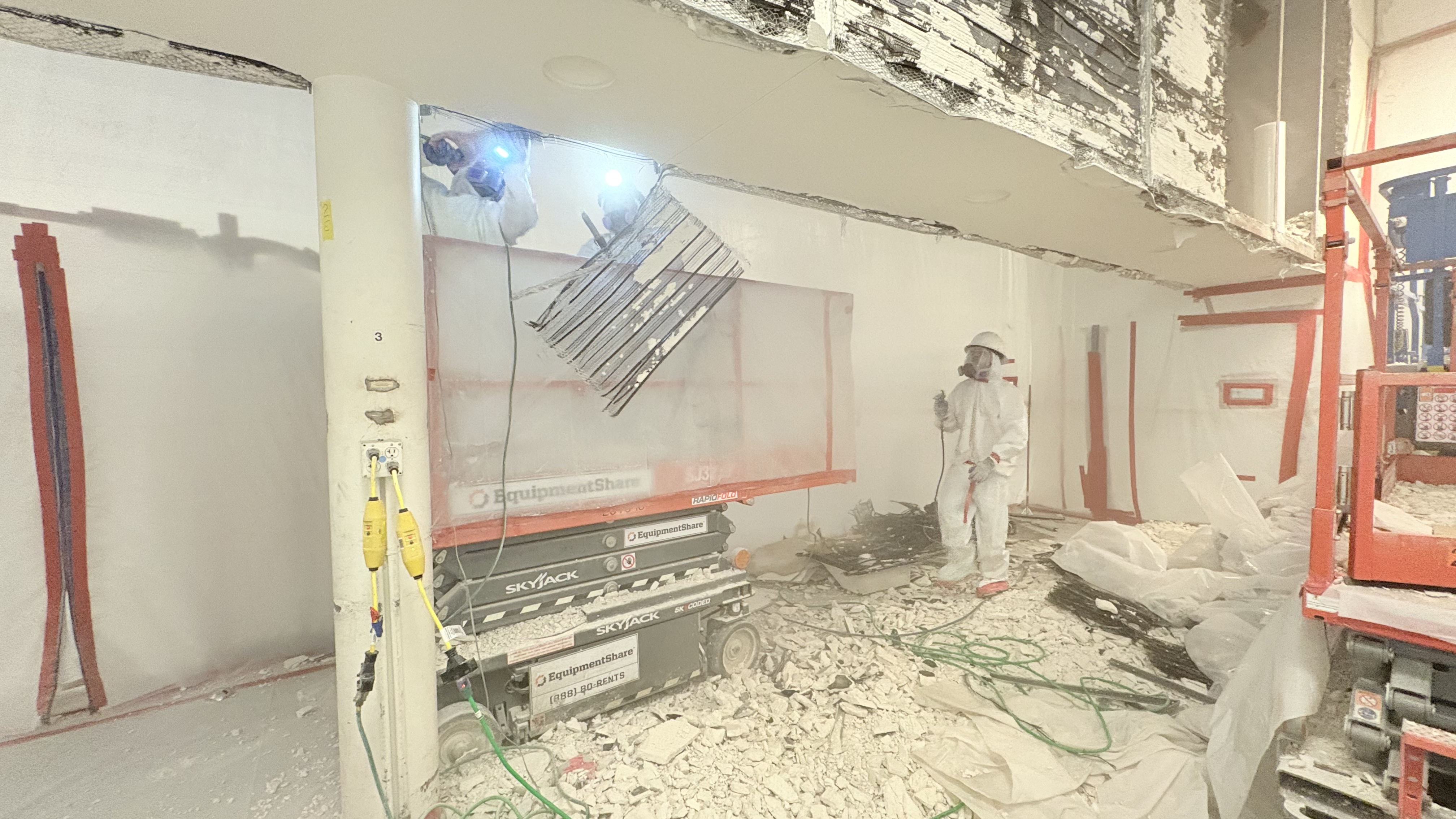 asbestos abatement monitoring contractor inside containment at federal facility Boise Idaho